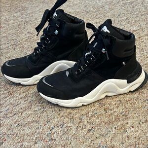 Sorel Kinetic Rnegd waterproof Black and White Womens High-Top Sneakers